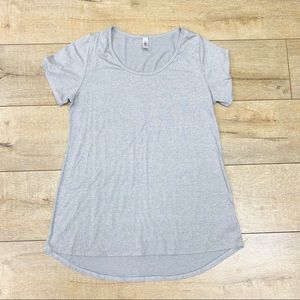 LulaRoe short sleeve shirt